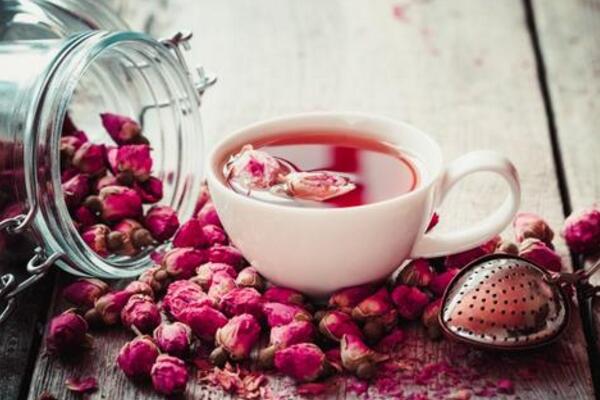 玫瑰花茶可以豐胸嗎,需要與其他食物一同搭配才行