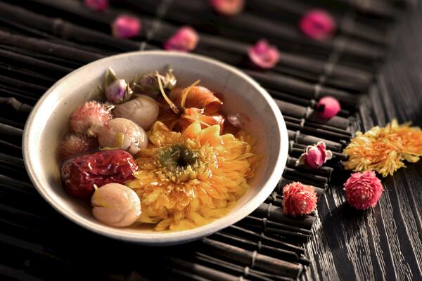 菊花茶可以天天喝嗎,不建議天天飲用