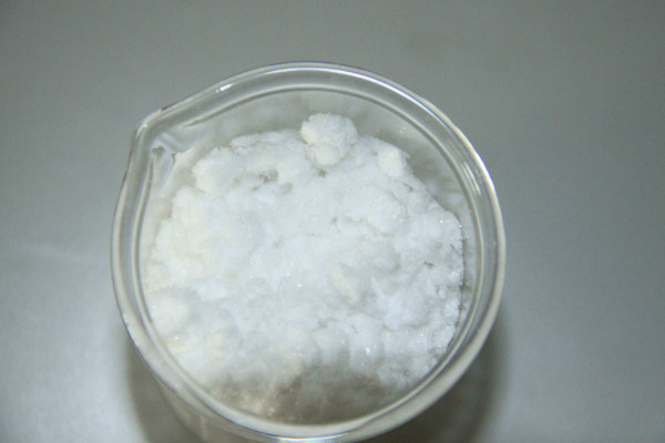 磷酸二氫鉀使用方法,有噴施/蘸根/拌種/混土等