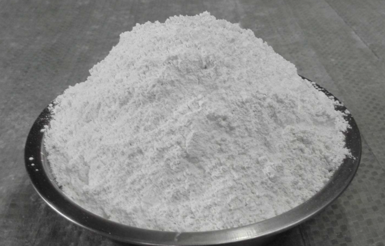 生石灰、漂白粉哪個更好用?