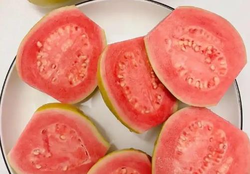 <b>新鮮芭樂果的味道、口感與種植產(chǎn)地介紹</b>